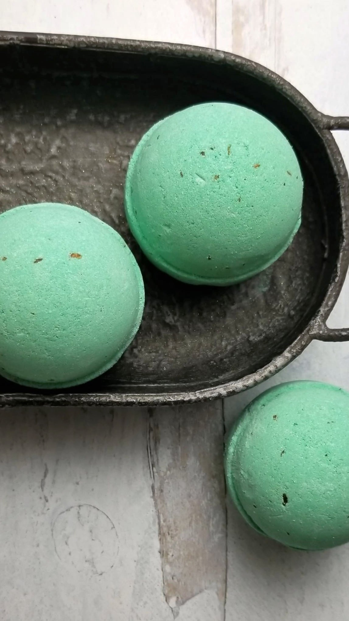 Peppermint Rosemary Bomb