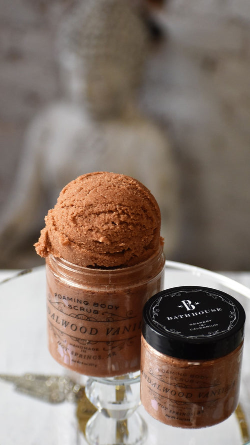 Sandalwood Vanilla Foaming Body Scrub