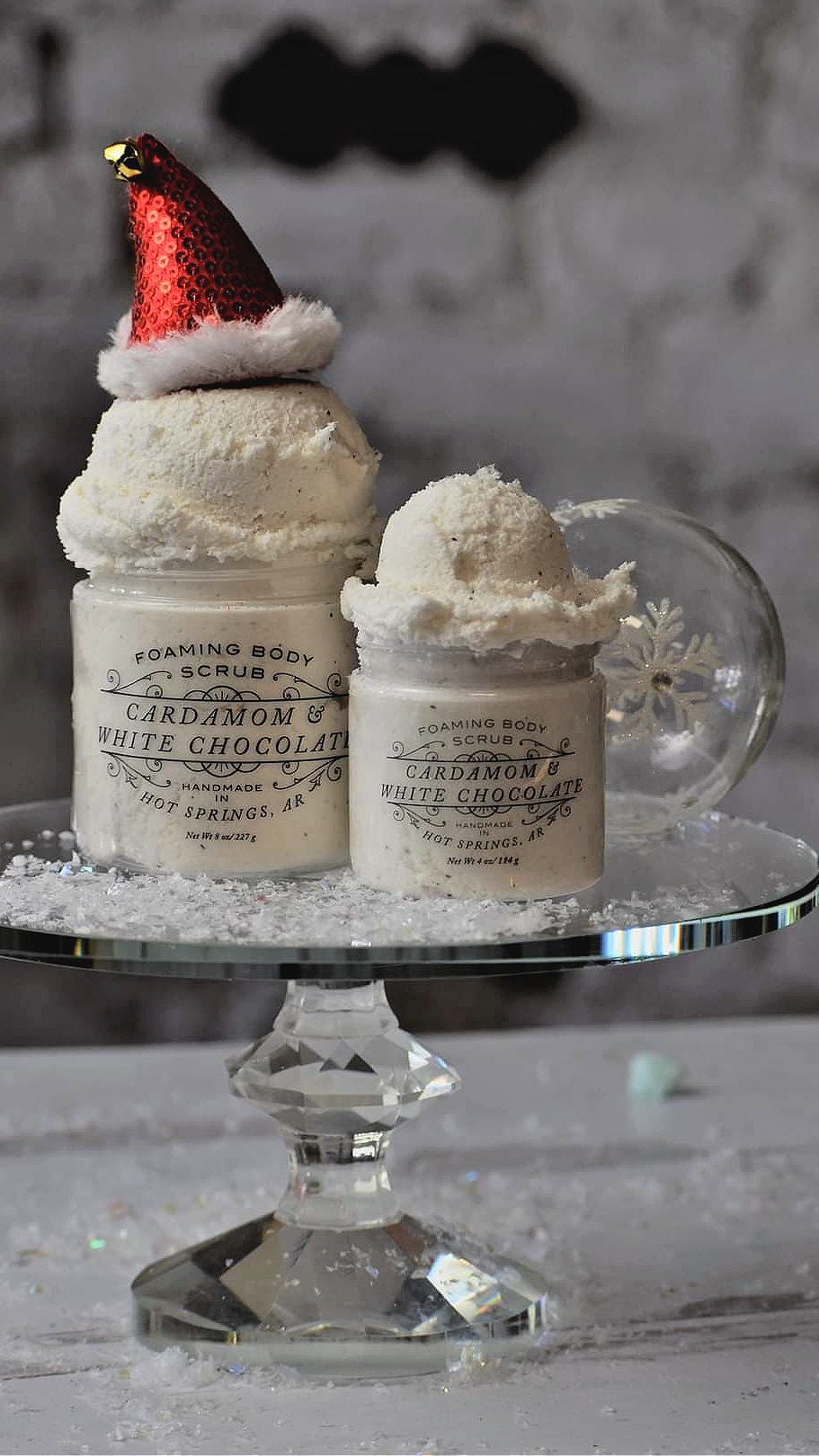 Cardamom & White Chocolate Foaming Body Scrub