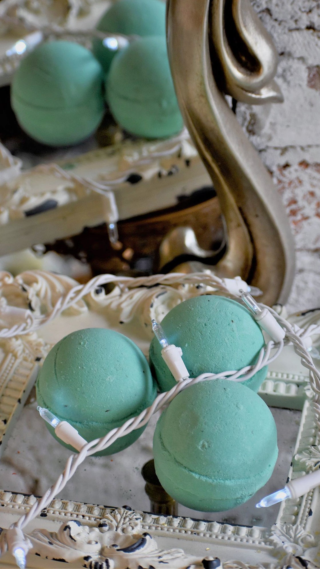 Peppermint Rosemary Bomb
